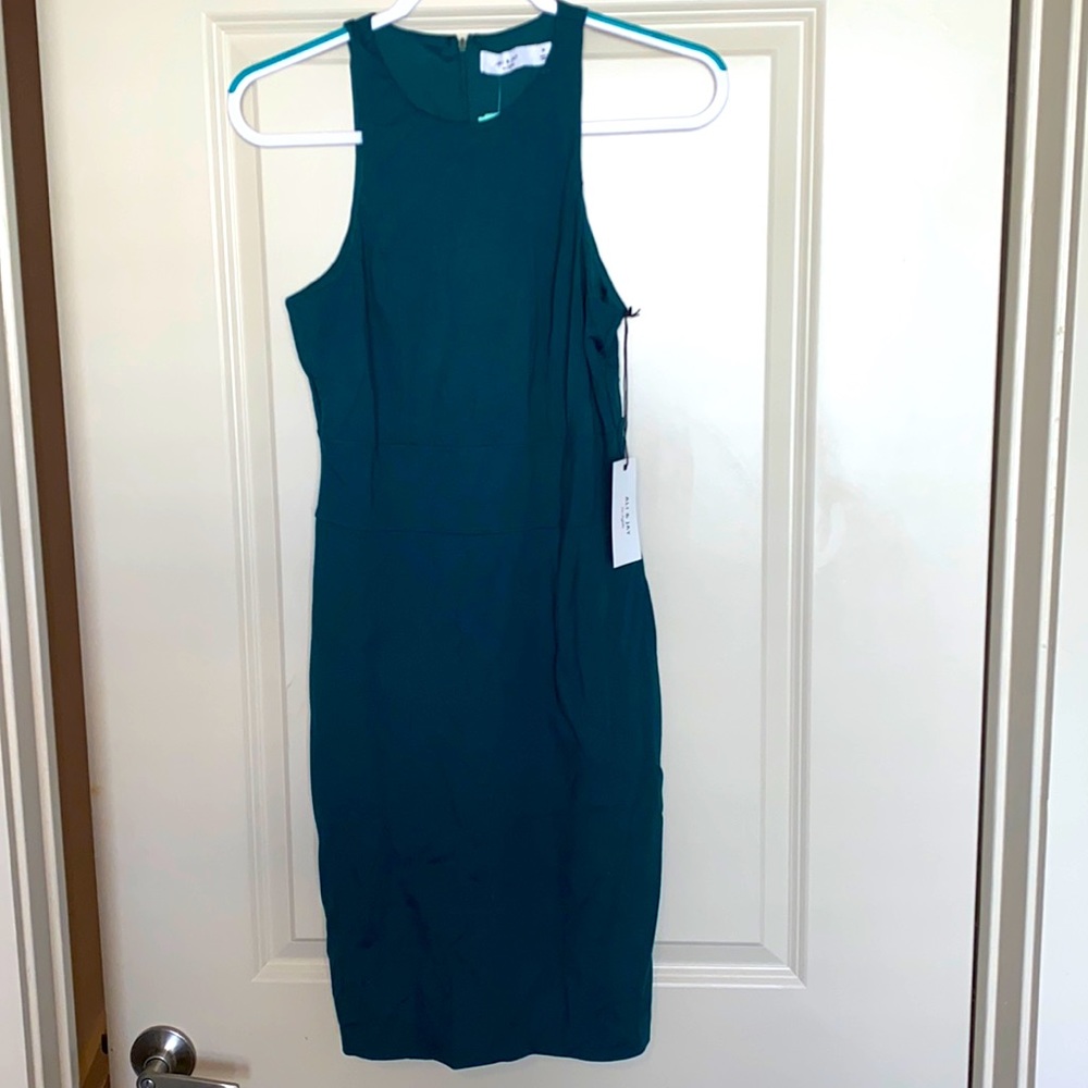 Emerald dress, M